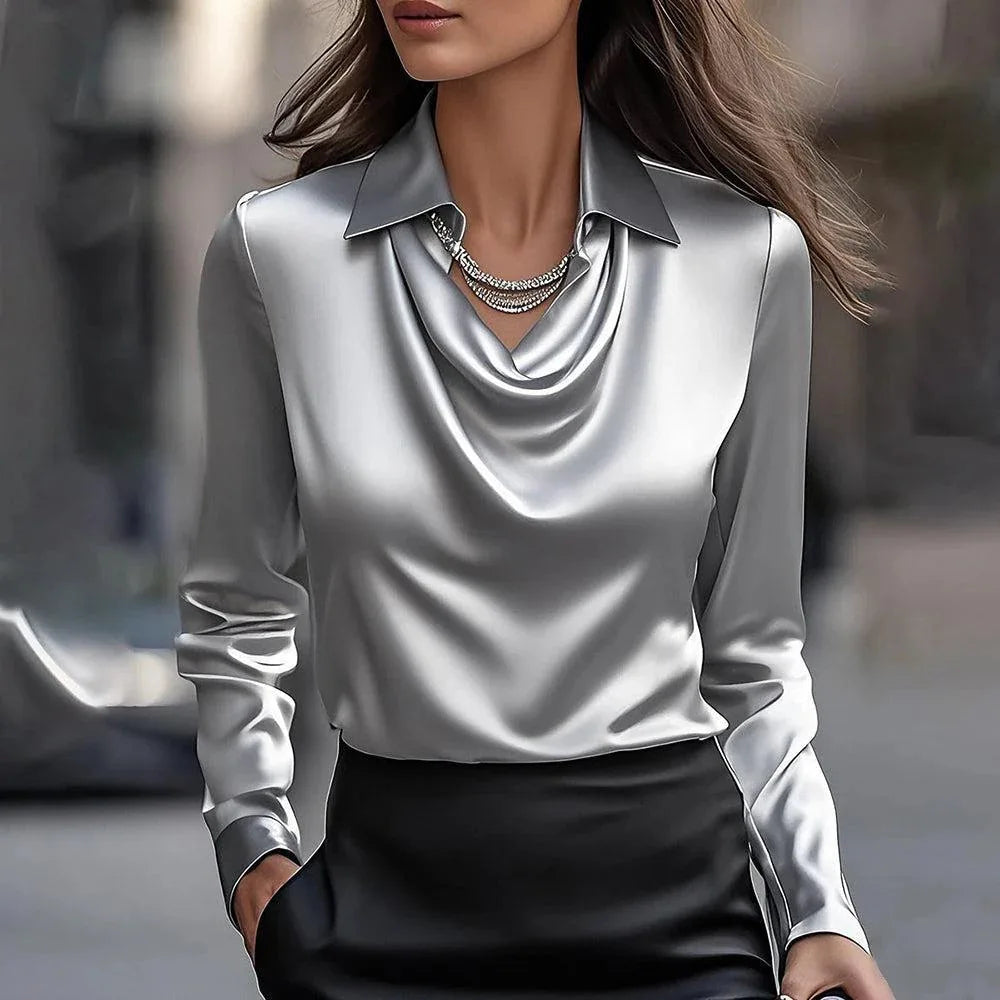 Elegante Satin-Bluse mit Swing-Kragen